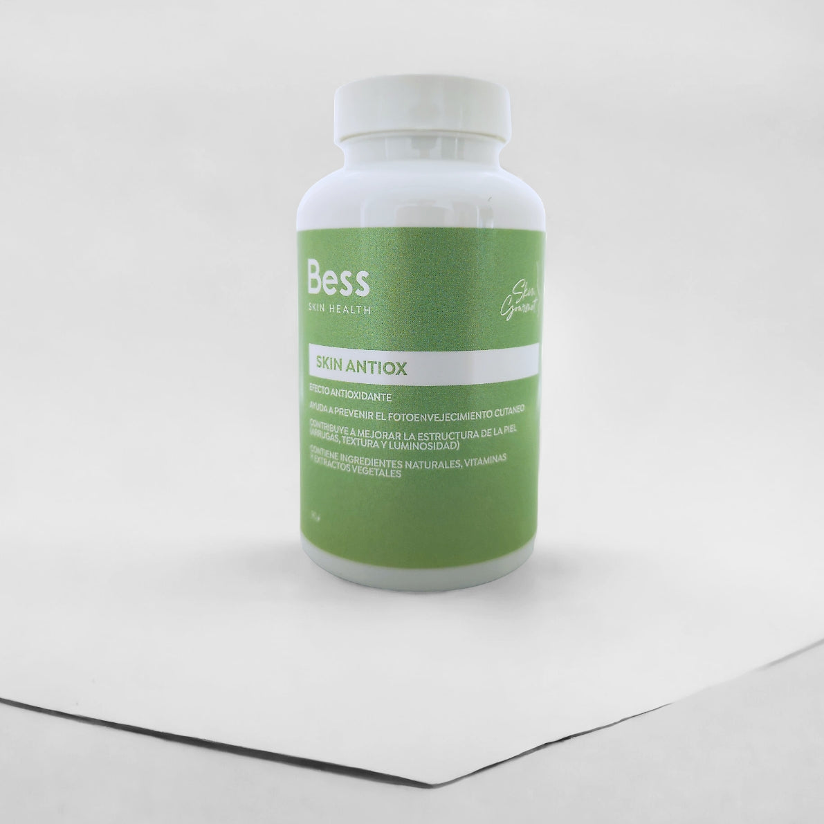 Complemento de nutricosmetica con efecto antioxidante que ayuda a mejorar la estructura de la piel