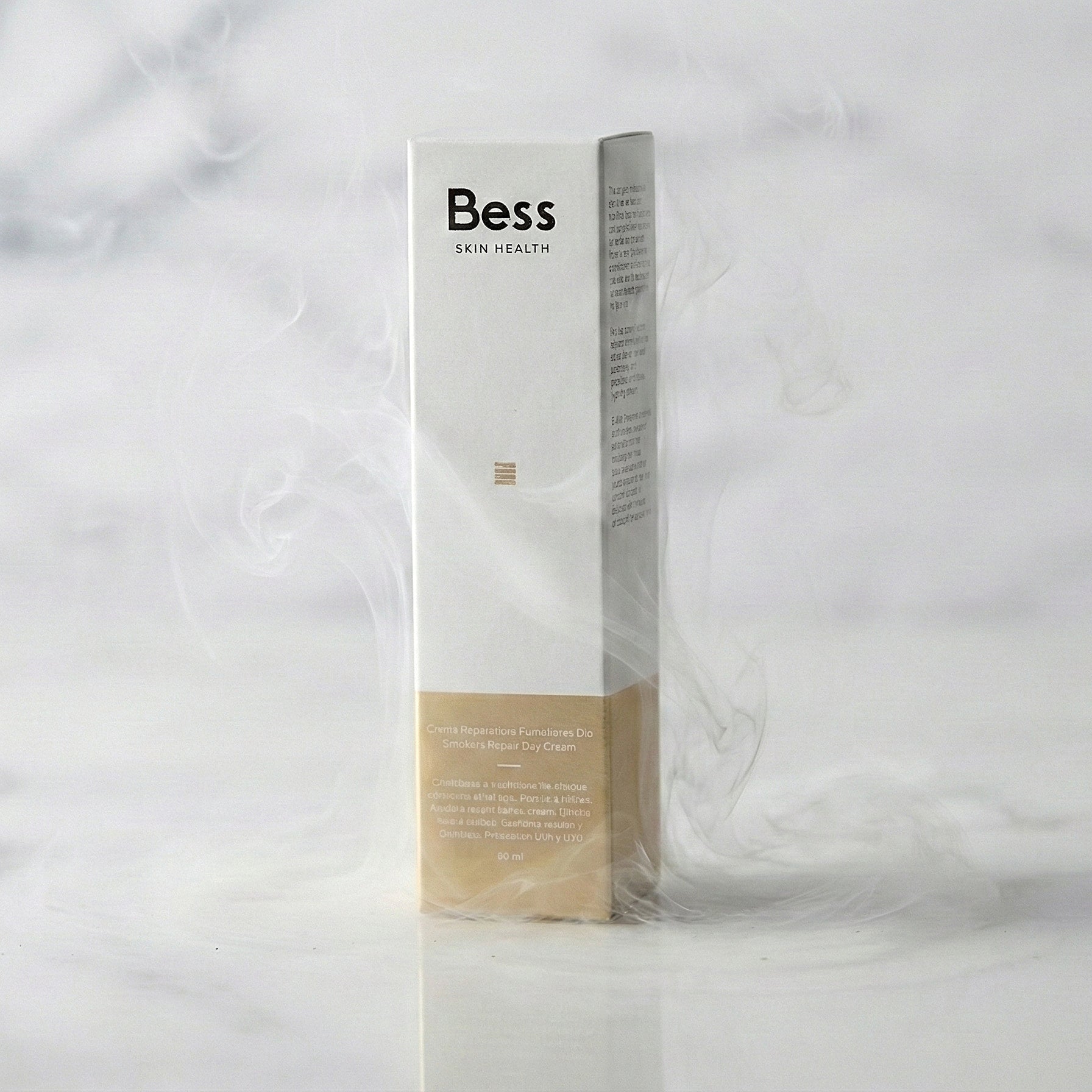 Crema de día que contribuye a neutralizar los efectos cutáneos del tabaco y la contaminación en la piel. Repara e hidrata. Ayuda a revertir daños solares. Unifica tono y textura. Protección UVA y UVB