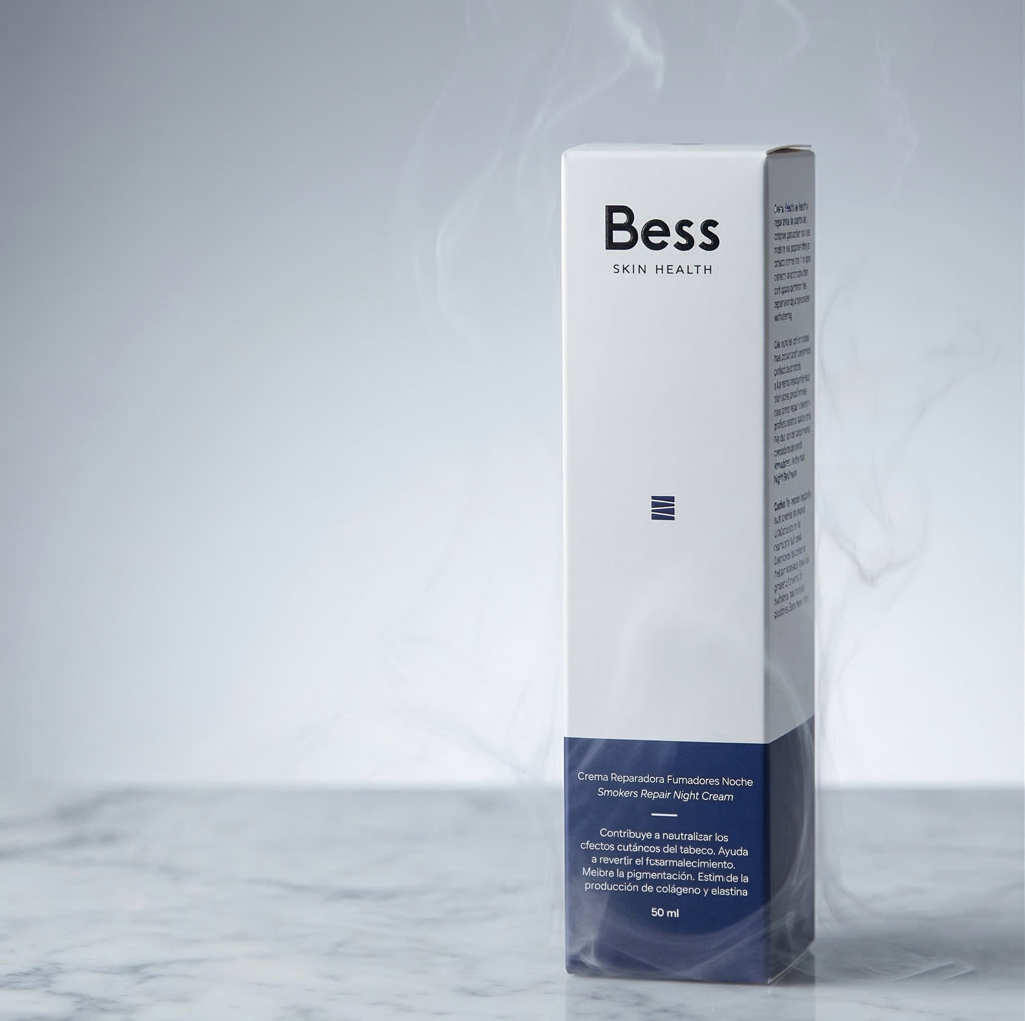 Crema reparadora de noche que contribuye a neutralizar los efectos cutáneos del tabaco. Ayuda a revertir el fotoenvejecimiento. Mejora la pigmentación. Estimula la producción de colágeno y elastina