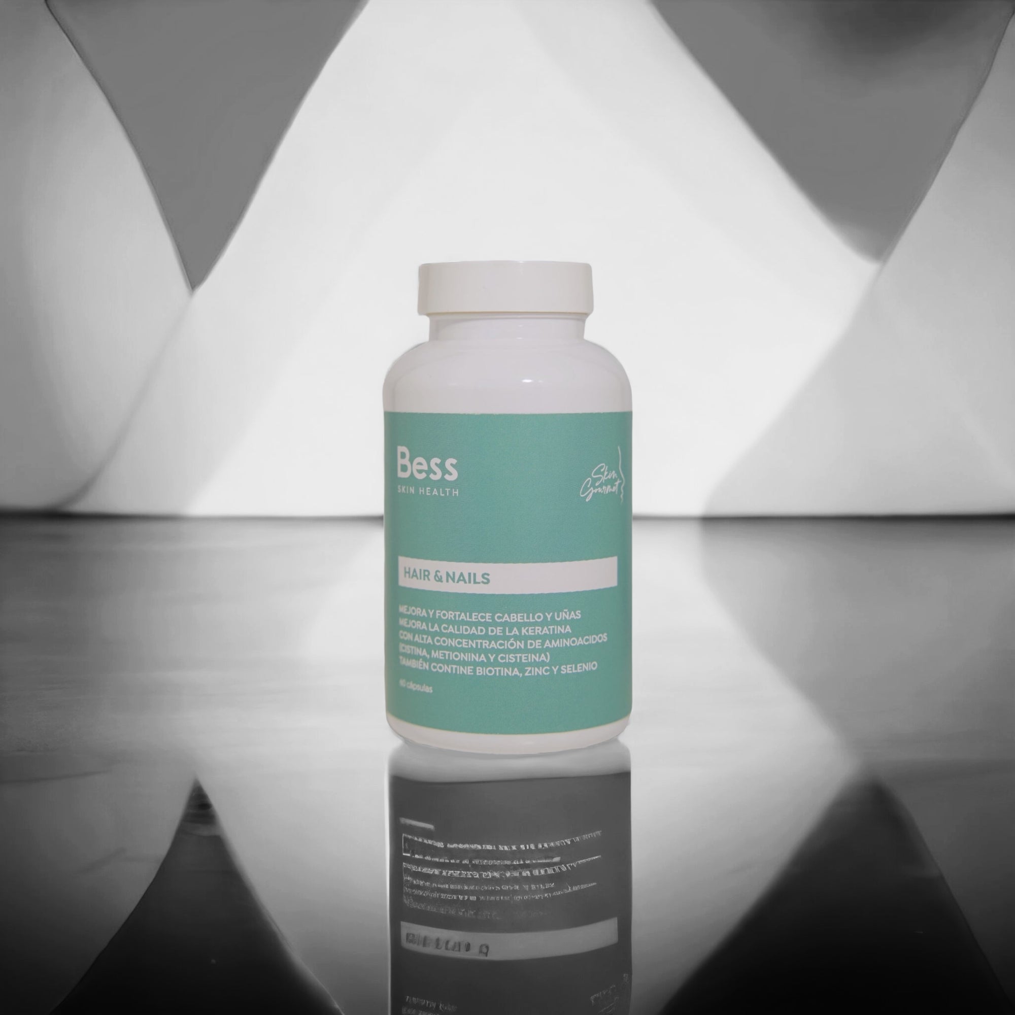 hair nails bote-PhotoRoom-PhotoRoom