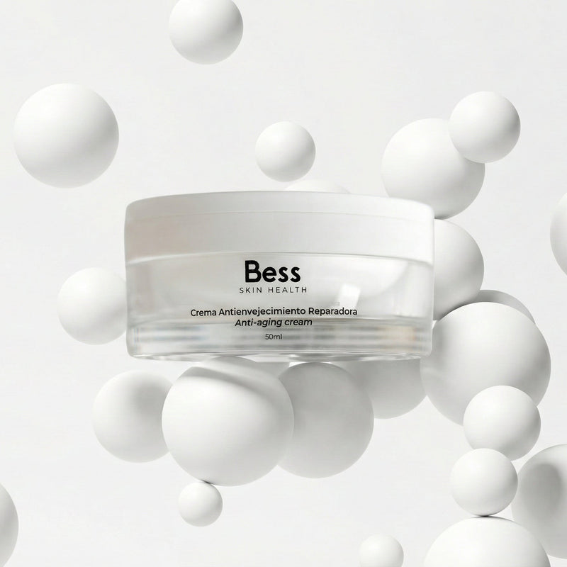 Crema de noche de Efecto Antiaging Global, con principios activos de máxima eficacia demostrada para combatir los signos de envejecimiento de las pieles más maduras.